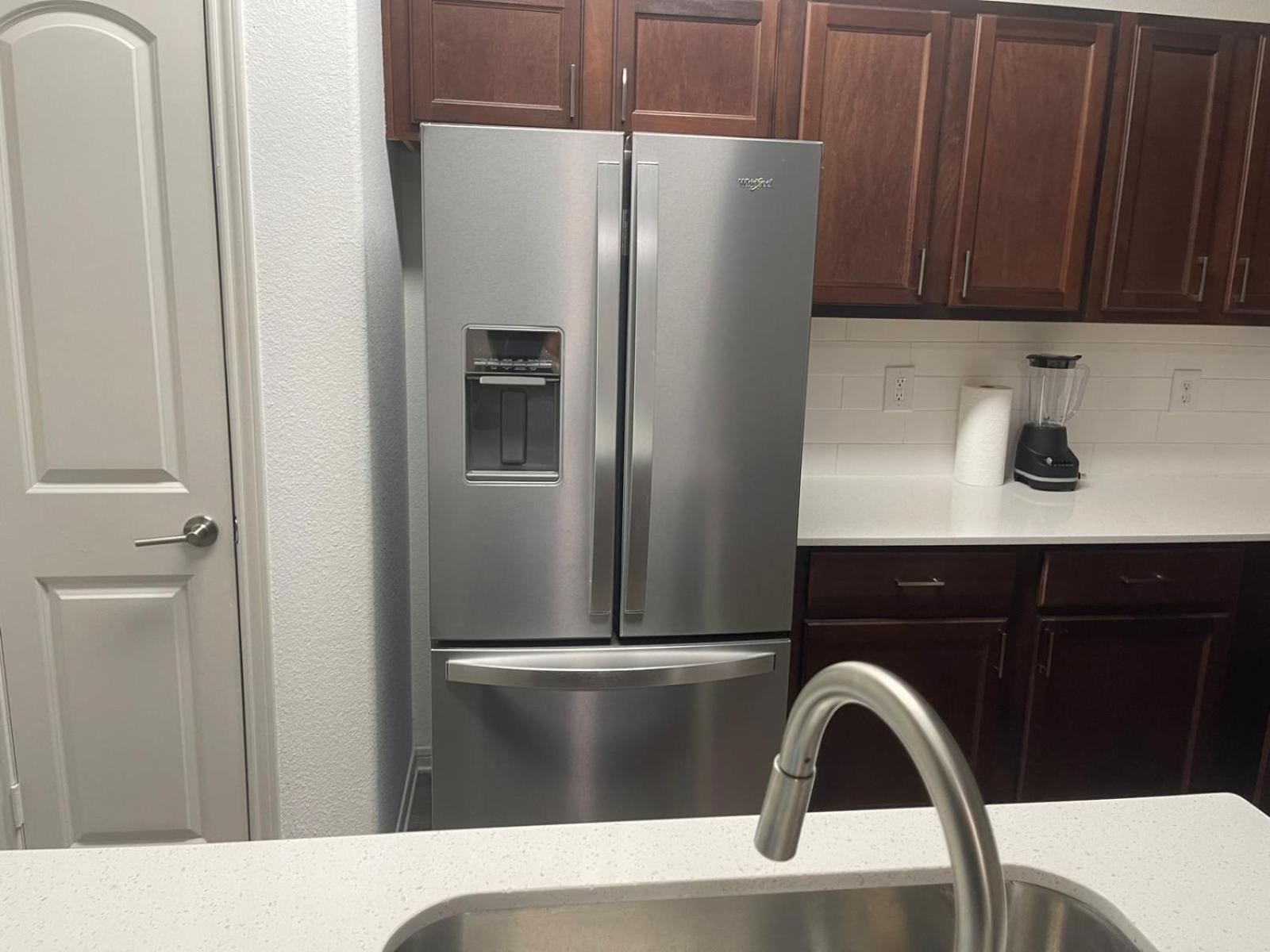 Convenient Spacious 2Bed 2Bath فريسكو المظهر الخارجي الصورة